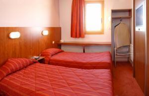 Ibis Budget Les Champarts Hotel
