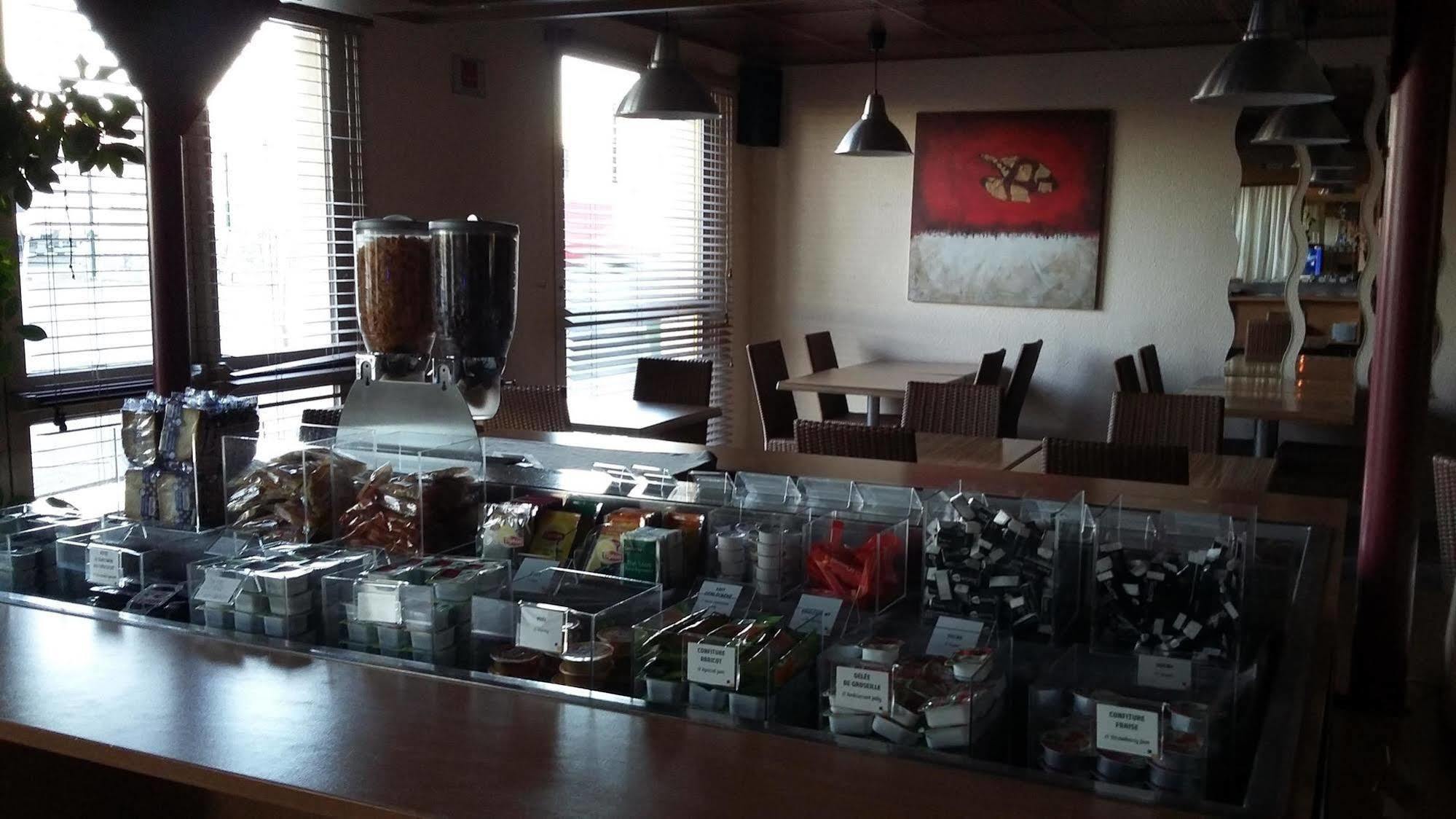 Ibis Budget Les Champarts